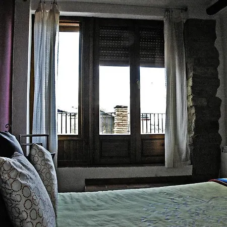 Casa Lugaré * Ayerbe